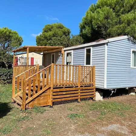 Le Solèou Camping *